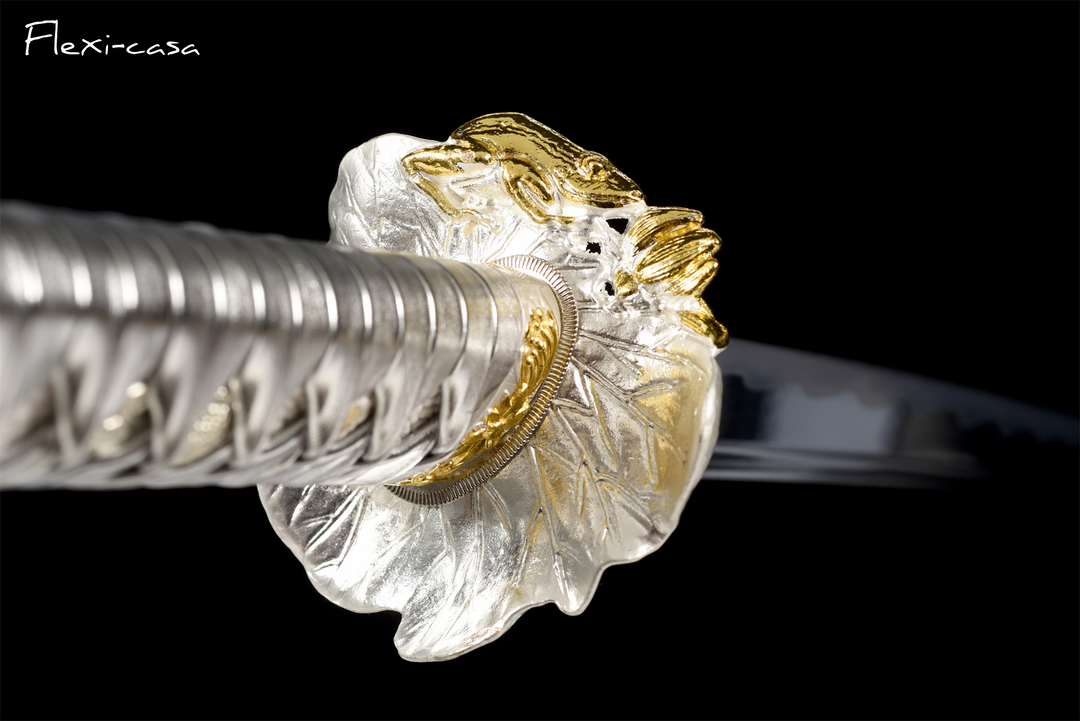 Hand-Forged Katana – 1060 High Carbon Steel, Red-Black Handle, Black Lacquer Scabbard, Gold Fittings