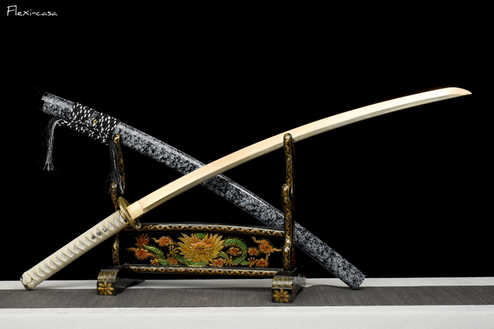 Hand-Forged White Katana – High Manganese Steel Blade, Snow Pattern Scabbard, Copper Fittings