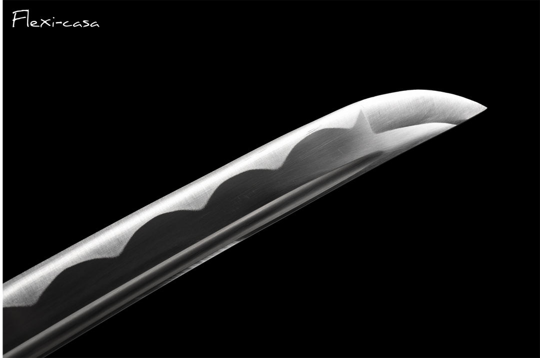 Hand-Forged Katana – 1060 High Carbon Steel, Gold Handle, Black Lacquer Scabbard