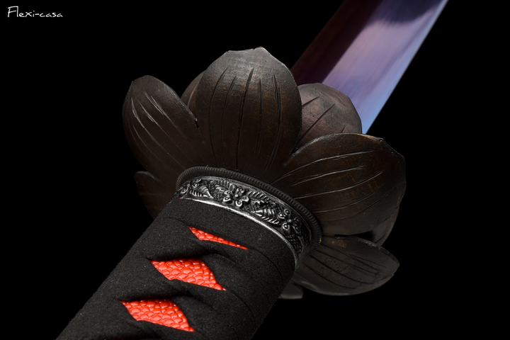 Hand-Forged Blue Gradient Katana – 1060 High Carbon Steel, Lacquered Scabbard, Full Tang Construction